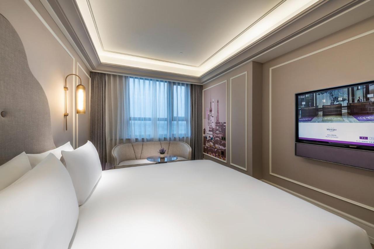 Mercure Hongqiao Hotel